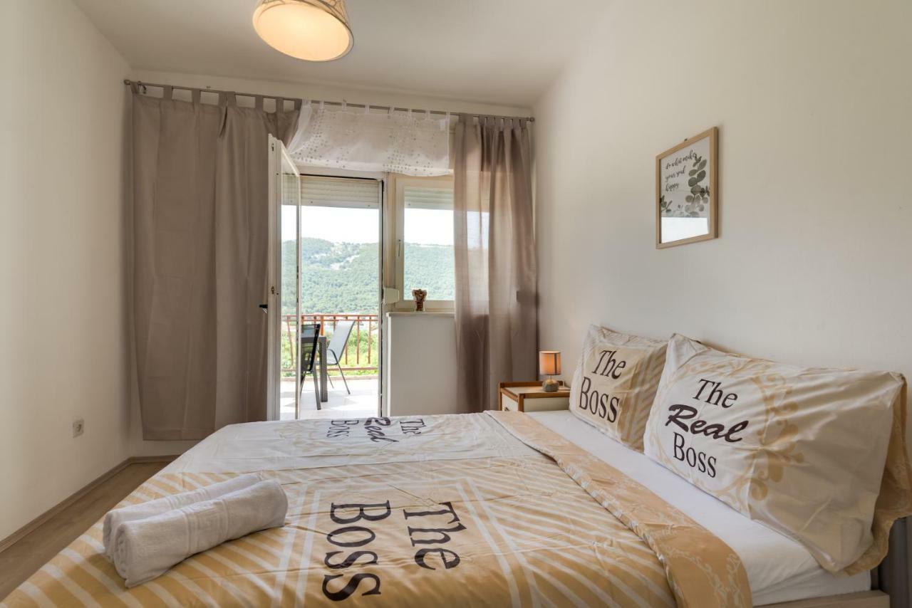 Cozy Apartment Stana In Grebastica Šibenik Kültér fotó