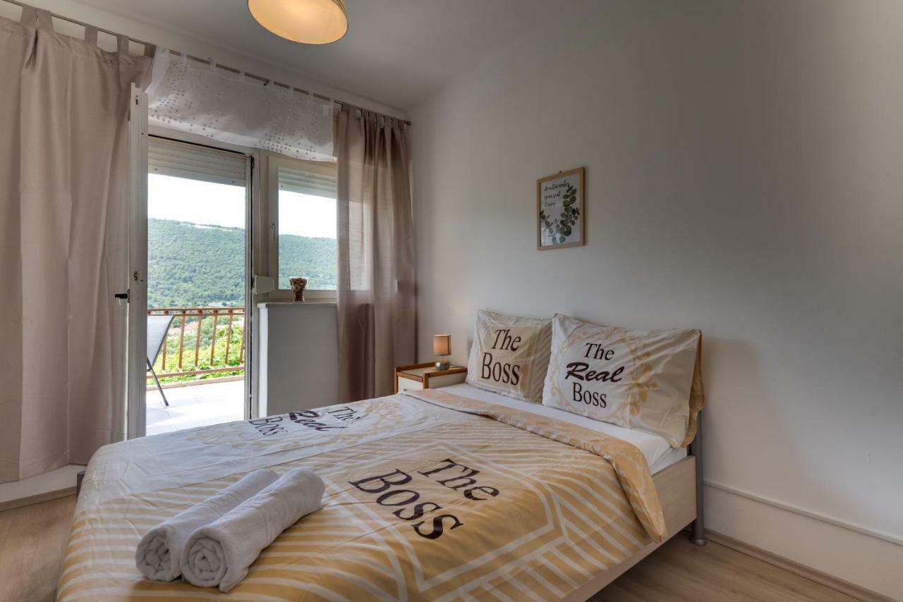 Cozy Apartment Stana In Grebastica Šibenik Kültér fotó